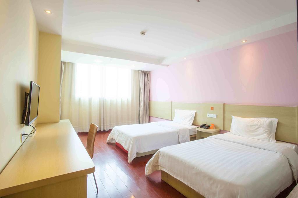 7Days Inn Beijing Xiaocun Subway Station Room photo